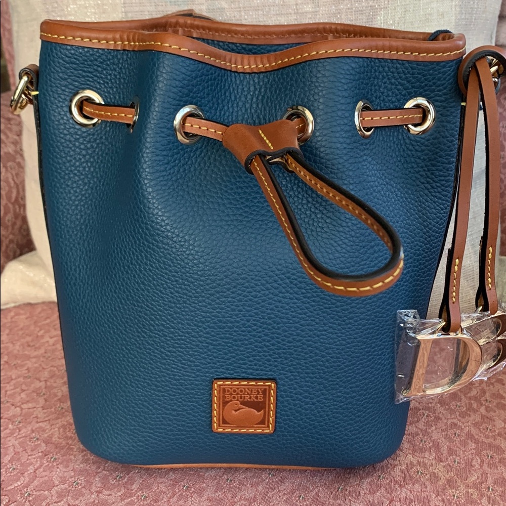 NWT Dooney & Bourke Pebble Leather Small Drawstring (Not too small, just right!)